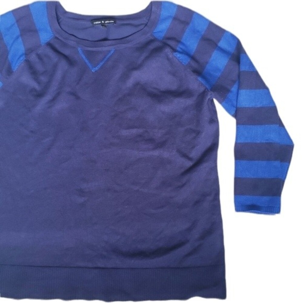 Cable & Gauge Blue PullOver Sweatshirt